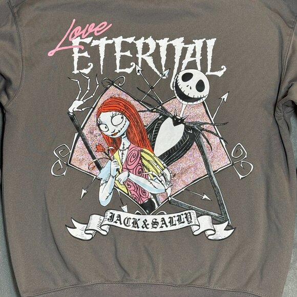 Disney Nightmare Before Christmas Graphic Pullover Goth Oversized NWOT - Picture 3 of 7